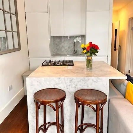 Appartamento Little Gem In The Heart Of Chelsea Londra Esterno foto