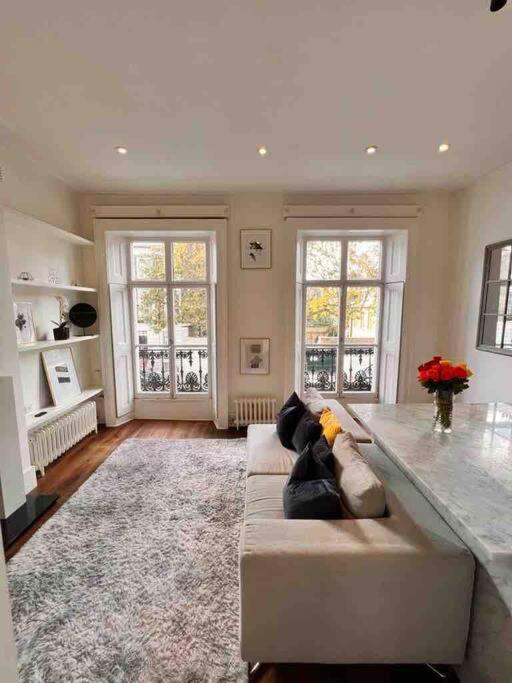 Appartamento Little Gem In The Heart Of Chelsea Londra